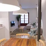 Dos Torres Exclusivos En Calle Alfonso I Apartmán