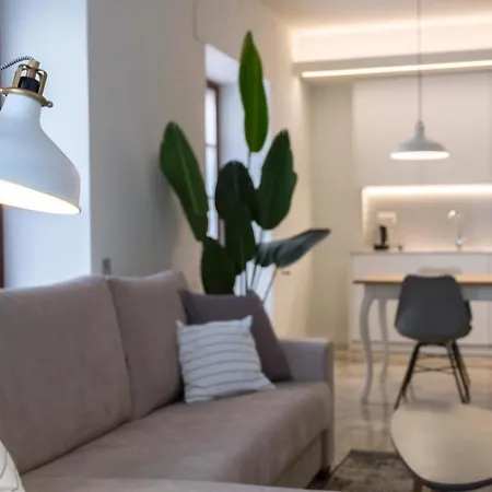 Dos Torres Exclusivos En Calle Alfonso I Апартаменты *