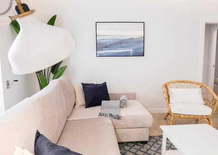 Dos Torres Exclusivos En Calle Alfonso I