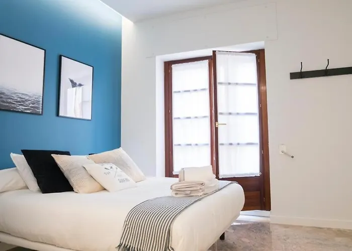 Dos Torres Exclusivos En Calle Alfonso I Апартаменты *