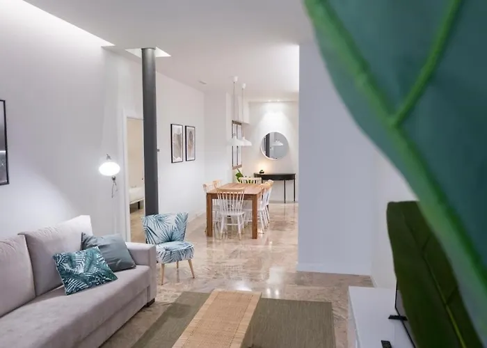 Апартаменты Dos Torres Exclusivos En Calle Alfonso I *