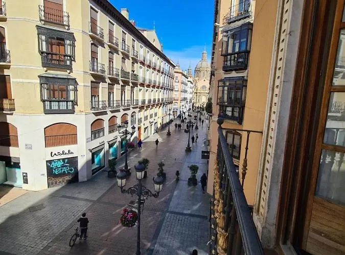 Апартаменты Dos Torres Exclusivos En Calle Alfonso I