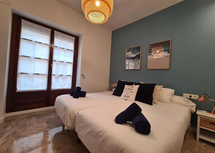 Dos Torres Exclusivos En Calle Alfonso I Сарагоса